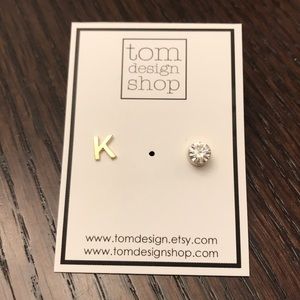 Pair of K and CZ stud earrings